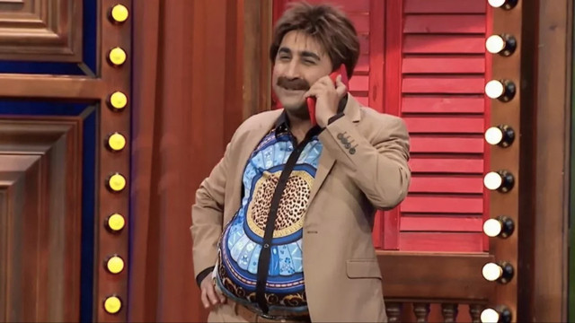 Güldür Güldür yeni afişini gören şok oldu! Parayı buldular çekip gittiler dendi - Resim: 1