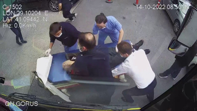 İstanbul'da ölüm otobüse bindikten sonra geldi! Şoförün çabası da kurtaramadı - Resim: 1