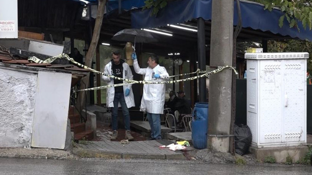 Baba-oğul bela oldular! Bursa'da amcayı yeğeni kalbinden bıçaklayıp öldürdü - Resim: 0