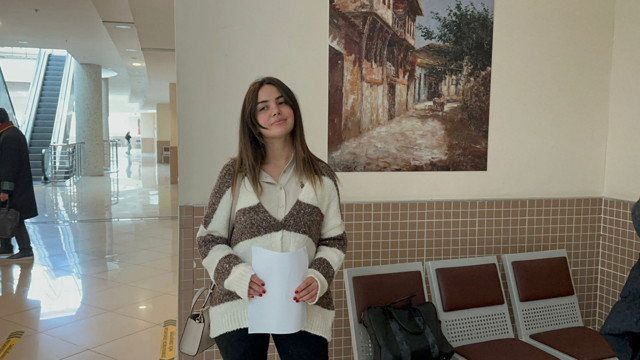 Taciz davasında Ece Ronay dinlendi! Mahkeme Mehmet Ali Erbil'in mazeretini kabul etti - Resim: 0