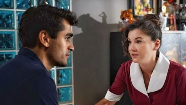 Yalı Çapkını dizisinin Sultan'ı İrem Altuğ'dan bomba itiraf: "İki kocamla yaşıyorum" - Resim: 1