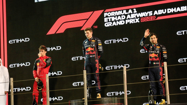 Vettel son yarışına çıktı! Formula 1'de şampiyon Max Verstappen oldu - Resim: 0