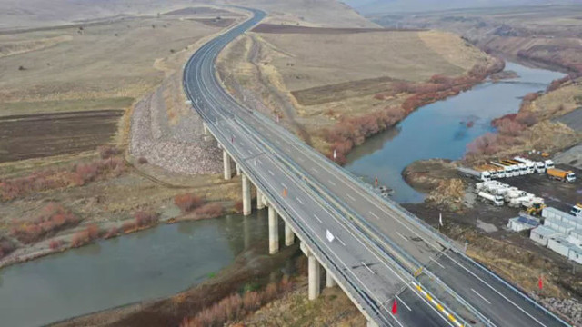 Cumhurbaşkanı Erdoğan: Tarihi İpek Yolu'nu yeniden ihya edeceğiz - Resim: 1