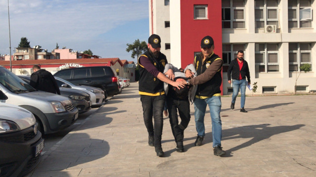 Engelli çocukla dalga geçip, babasını da kafasına odunla vurup öldürdü - Resim: 0