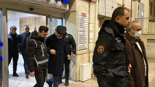 Gözaltına alınan eski Beşiktaş Belediye Başkanı Murat Hazinedar adliyede... - Resim: 0