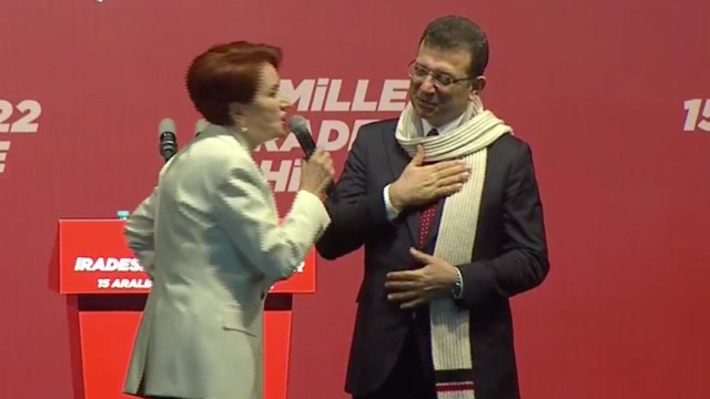 Saraçhane'de hiç biri bunu yapmadı Meral Akşener "Gitme Ekrem yanımda dur' - Resim: 0