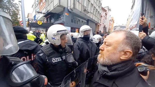 Kadıköy HDP ilçe binasına HDP Eş Genel Başkan Mithat Sancar alınmadı - Resim: 0