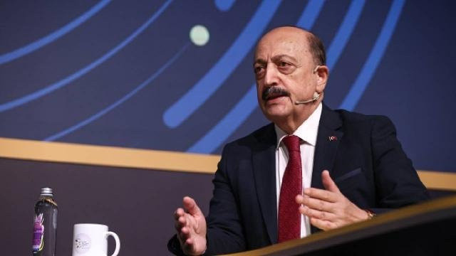 Beştepe'de asgari ücret zirvesi! Cumhurbaşkanı Erdoğan, Bakan Bilgin'i kabul etti - Resim: 0