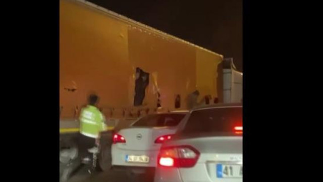 Kocaeli'de şaşkına çeviren kovalamaca! Dorsede delik açıp çil yavrusu gibi dağıldılar - Resim: 2