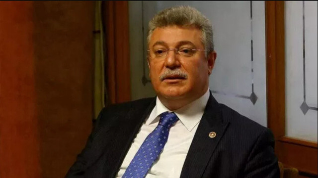 Milyonların gözü bu haberde! AK Parti'den flaş EYT açıklamsı: Net tarih verildi! - Resim: 0