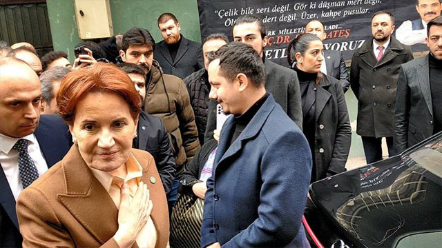 Meral Akşener, Bursa’da Sinan Ateş’in baba evini ziyaret etti - Resim: 0