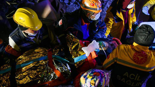 Deprem felaketinde 8. gün! Can kaybı artıyor, mucizeler sürüyor! Dakika dakika son bilgiler - Resim: 2