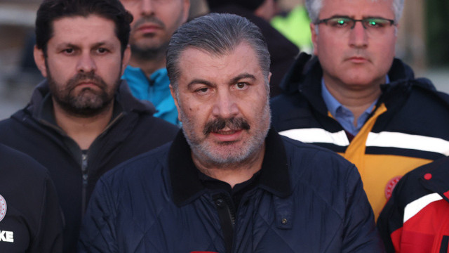 Bakanlar depremde sakal bıraktı! Fahrettin Koca nedenini ve sakalı ne zaman keseceğini açıkladı! - Resim: 1