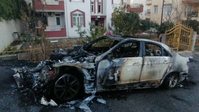 Antalya'da film sahnelerini aratmayan görüntü! Maskenin altındaki kişi müteahhit çıktı - Resim: 1