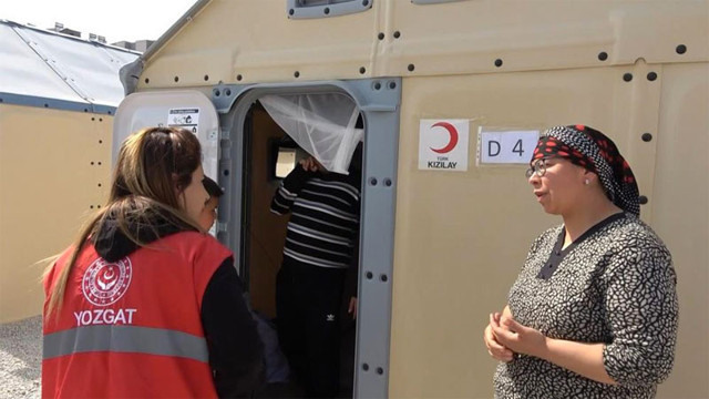 İsveç'ten depremzedeler için gelen çadırlar Volvo gibi sağlam - Resim: 0