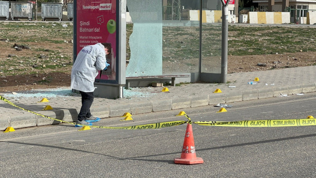 Kadınlar Günü'nde öldürüldü! Batman'da cani koca durakta kurşun yağdırdı sonra da... - Resim: 0
