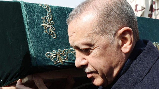 Cumhurbaşkanı Erdoğan, iş adamı Kemal Coşkun’un cenaze törenine katıldı - Resim: 0