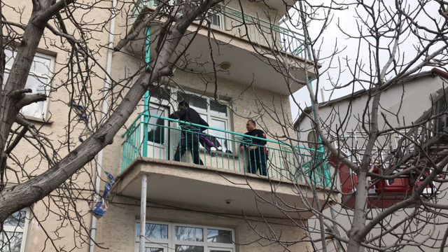 Elazığ'da bir öğretmen ailesini katletti! Evde 6 kişi ölü bulundu - Resim: 0