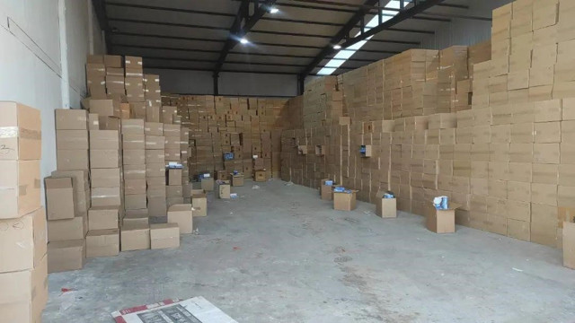 İzmir'de tarihi operasyon Türkiye rekoru kırıldı! Tam tamına 672 milyon 490 bin... - Resim: 0