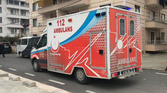 Düştüğü yerde sabaha kadar bekledi! Obez kadın için ekipler seferber oldu - Resim: 0