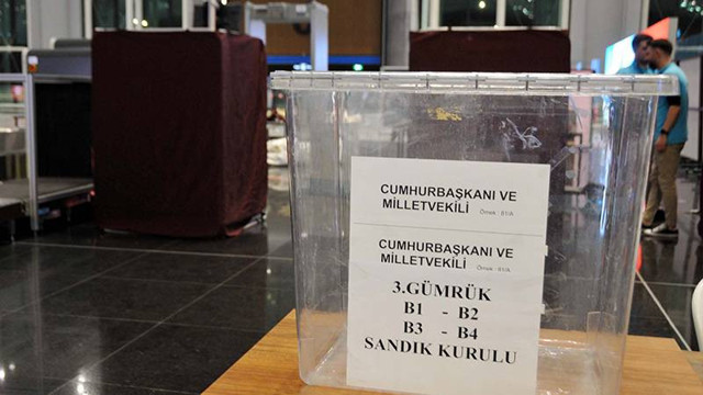 14 Mayıs seçimleri için oy verme işlemi başladı! Yurtdışı seçmenler sandık başında - Resim: 0