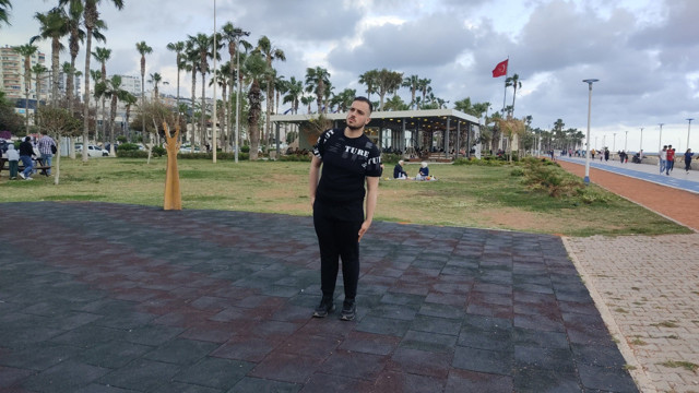 Okulda dalga geçilince eğitimini yarıda bıraktı! Hayatını karartan kilolarından 6 ayda kurtuldu - Resim: 0