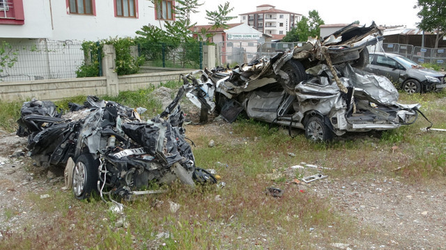 Depremde Malatya'da hepsi hurdaya döndü; 245 aracın piyasa değerine bakın... - Resim: 0