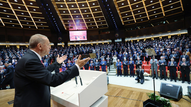 Cumhurbaşkanı Erdoğan'dan vize ve enflasyon mesajı! Muhalefeti hedef aldı: "Millet kumar masasına tekmeyi vurdu" - Resim: 3