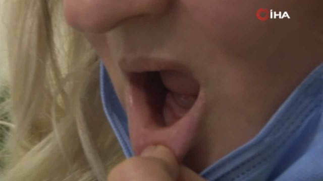 Daha güzel gülmek isteyen kadının yanlış tedavi nedeniyle hayatı karardı - Resim: 1