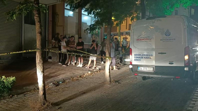 İstanbul'da bir baba, oğlunu defalarca bıçaklayarak öldürdü! Nedeni ise... - Resim: 0