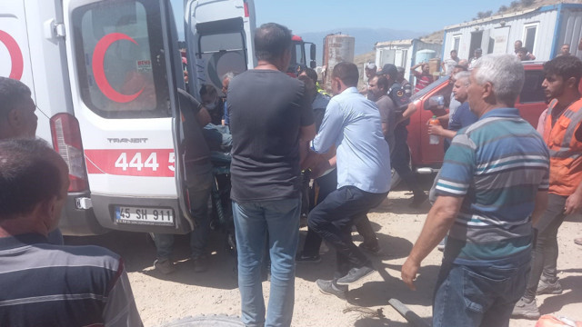 Manisa'da hızlı tren şantiyesinde gaz sızıntısı! İşçiler baygın halde bulundu - Resim: 0