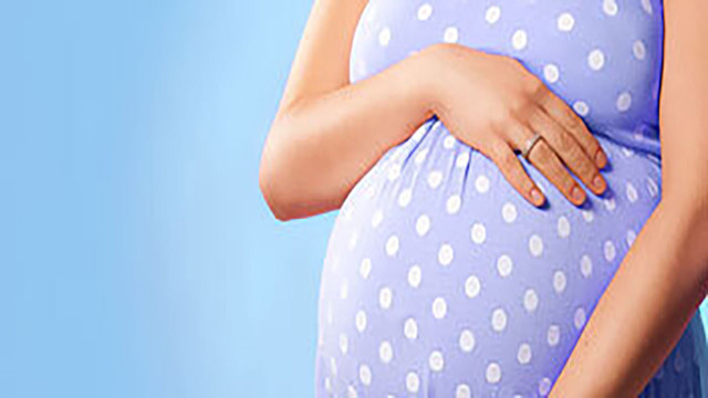 Hamilelere uzmanlardan sıcak hava uyarısı! İşte bebek bekleyenlerin sıcak havalarda yapması gerekenler - Resim: 1