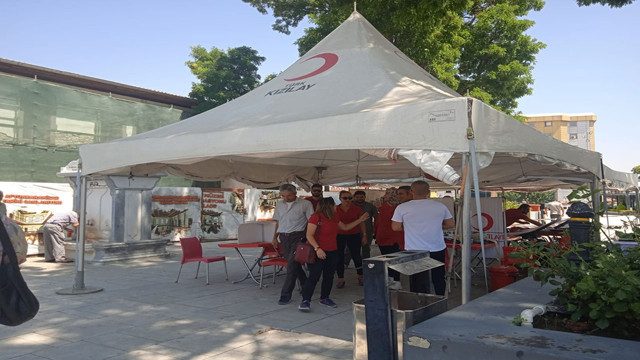 Dünya rekortmeni kan bağışçısı Afyonkarahisar'da! Ayaklı kan makinesi 500 ünite kan verdi - Resim: 2