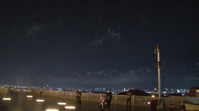 İstanbul'da meteor yağmuru şöleni! Vatandaşlar yüksek yerlere akın etti - Resim: 0