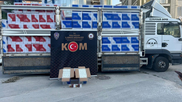 Bolu'da kaçak sigara operasyonu! 5 milyon değerinde kaçak sigara ürünleri ele geçirildi - Resim: 0