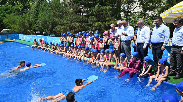 Bursa'da okulda serinleten eğitim - Resim: 0