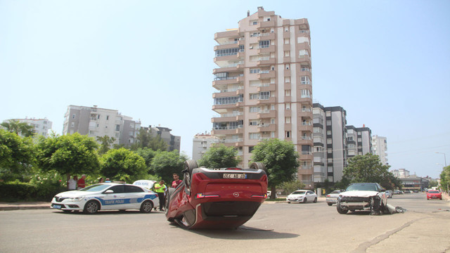 Görmeye geldiği falez manzarası sonu oluyordu! Otomobille çarpıştı takla attı - Resim: 0