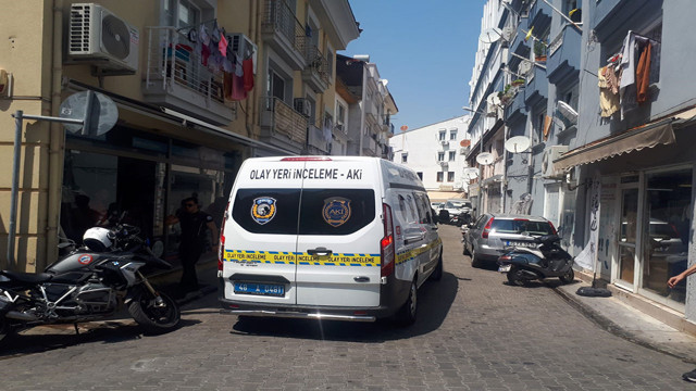 Muğla'da iş yerine giren silahlı saldırgan dehşet saçtı! 2 kişiyi ayaklarından vurdu - Resim: 1