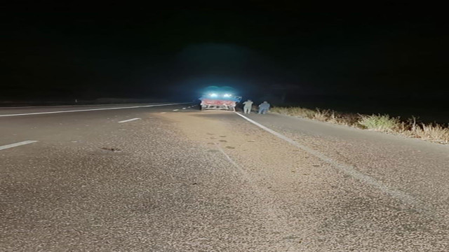 Çorum'da traktörle çarpışan otomobil hurdaya döndü! 3 kişi yaralandı - Resim: 2