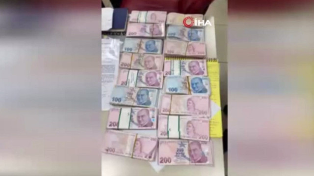 Ameliyat için bıçak parası isteyen doktor tutuklandı! Hastanedeki odasından para fışkırdı - Resim: 0