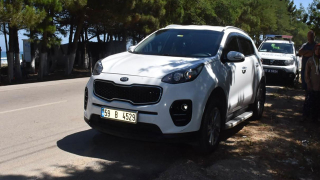 Sinop'ta korkunç kaza! Dondurma almaya giden 7 yaşındaki kıza araba çarptı - Resim: 0