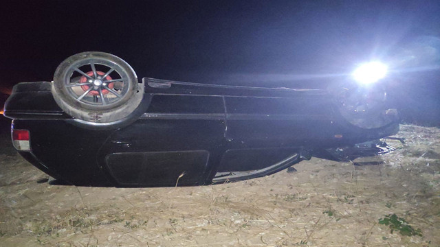 Samsun'da korkunç kaza! Virajı alamayan araç tarlaya uçtu: 3 yaralı - Resim: 1