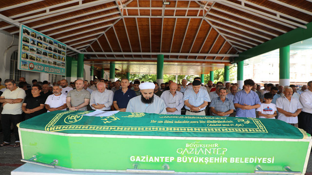 Umudumuz Şaban'ın ibrikçisi 'Artist Ahmet' hayatını kaybetti! - Resim: 1