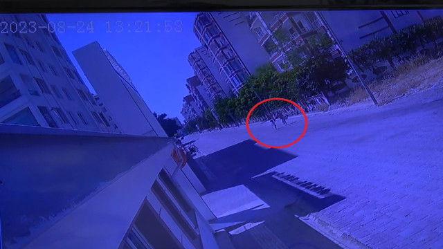 Diyarbakır'da feci kaza! Anne ve çocuğa ticari araç çarptı - Resim: 2