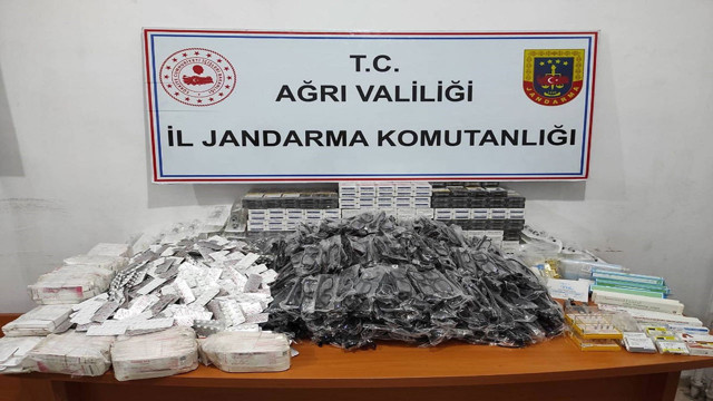 Ağrı'da Jandarma ekiplerinden büyük operasyon! Kaçakçılık ve uyuşturucu operasyonunda 143 gözaltı - Resim: 0