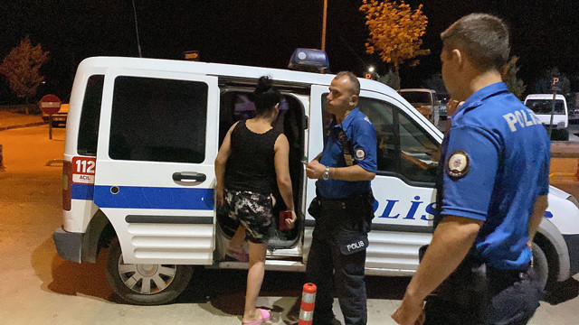 Tartıştığı erkek arkadaşına acımadı! Mutfaktan aldığı bıçakla birçok yerinden bıçakladı - Resim: 0