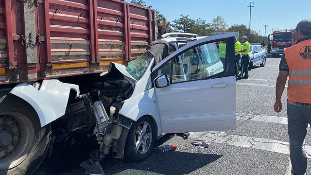 Tekirdağ'da acı kaza! Araçta ölen şahısı gören sürücü gözyaşlarına boğuldu - Resim: 1