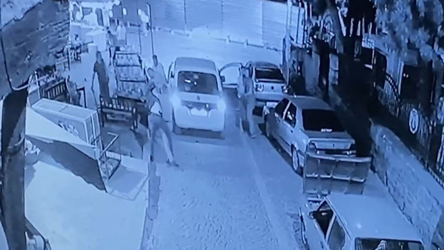 Konya'da alacak verecek davası kan döktü! O anlar kameralara yansıdı - Resim: 1