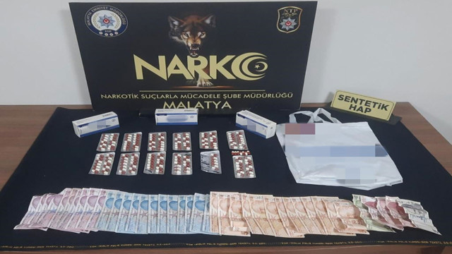 Malatya'da uyuşturucu tacirlerine geçit verilmedi! 8 kişi tutuklandı - Resim: 0