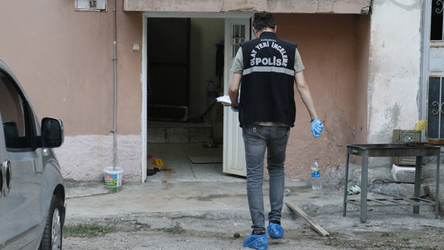 Bahçede mangal yaparken ailesini kurşun yağmuruna tuttu ardından kendi kafasına sıktı - Resim: 1